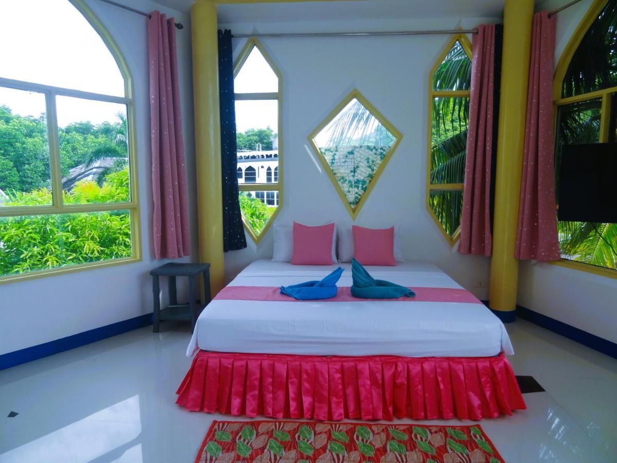 Mg Chateau Resort El Nido Exterior photo