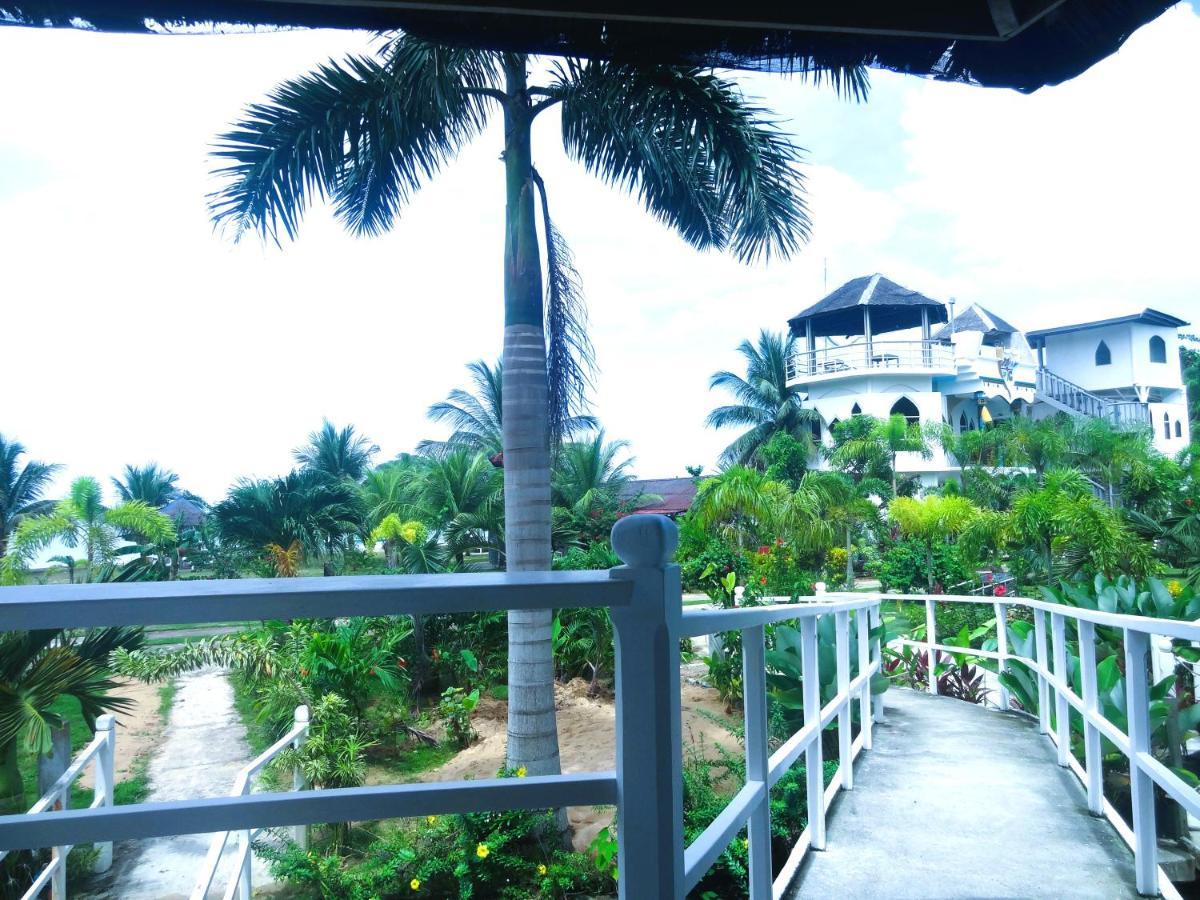 Mg Chateau Resort El Nido Exterior photo