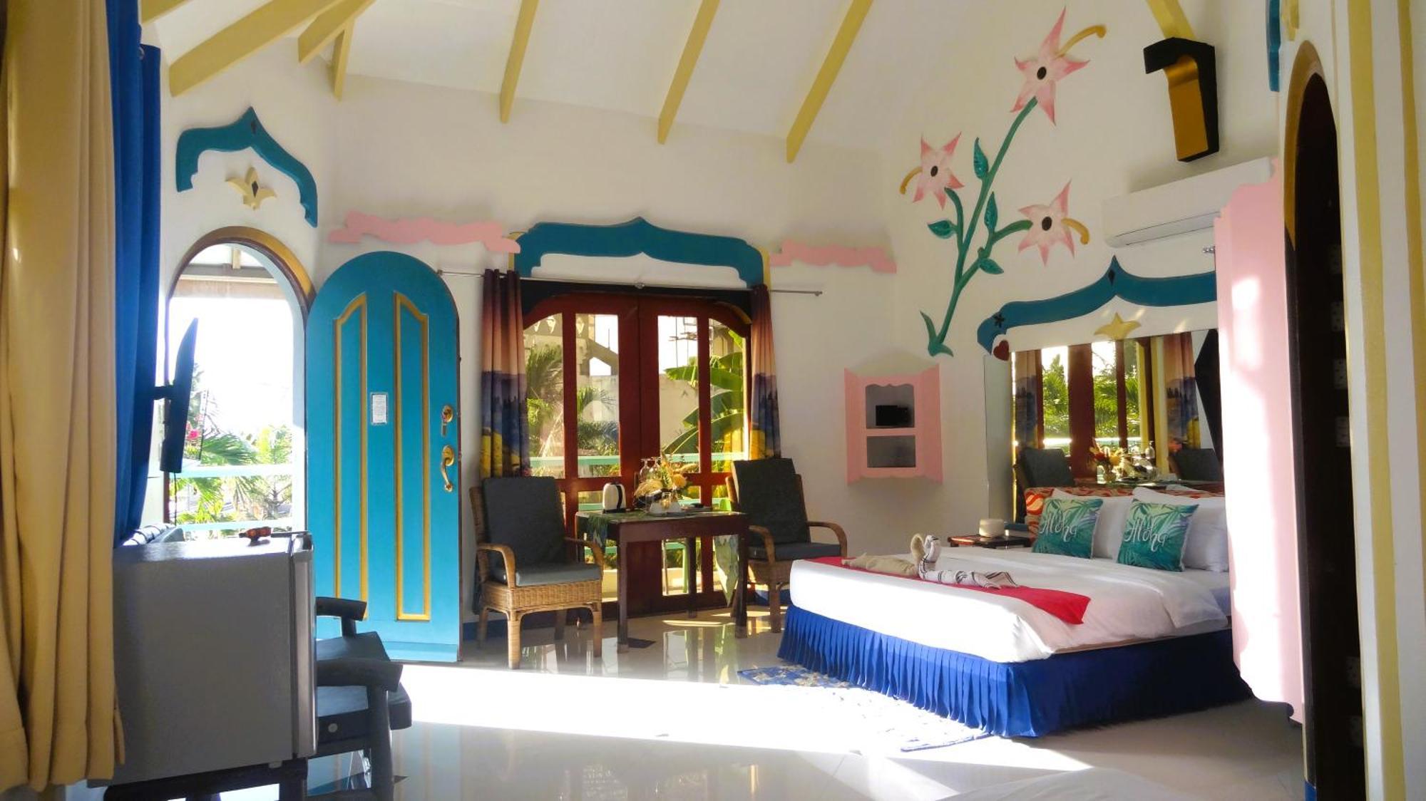 Mg Chateau Resort El Nido Exterior photo