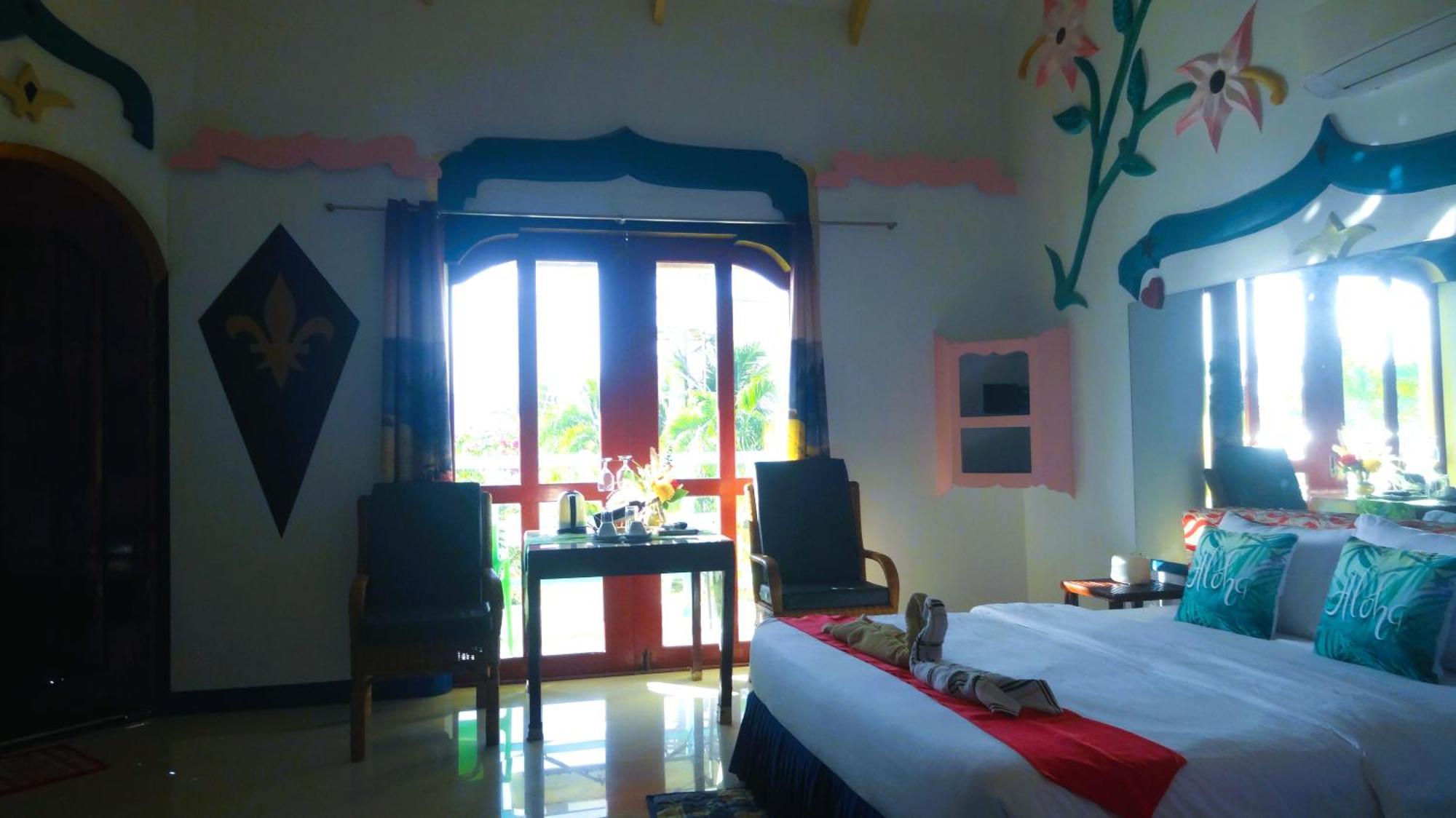 Mg Chateau Resort El Nido Exterior photo
